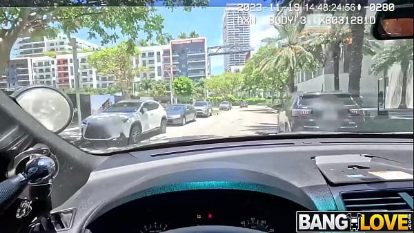 Civic Duty Done: Ebony’s Wet Hole Stuffed in Lunch Break Bang