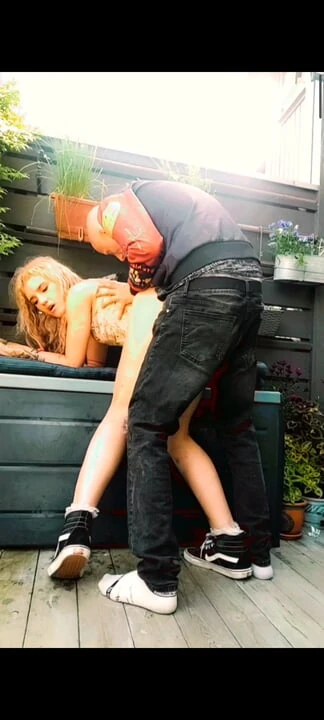Hot outdoor sucking and fucking with the neighbor of this place is right next to us talking on the phone and listening