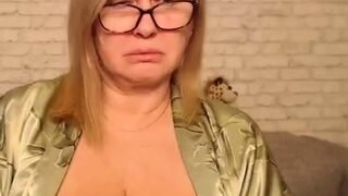 BBW with big boobs on webcam 3 gives ca