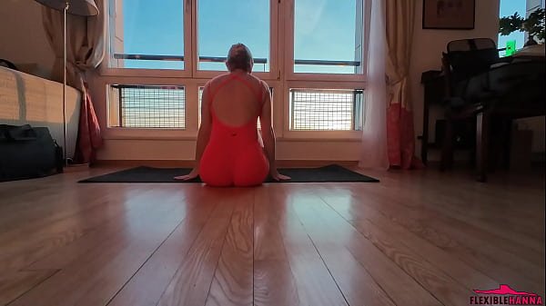 Deep Stretching Turned into Deep Fisting