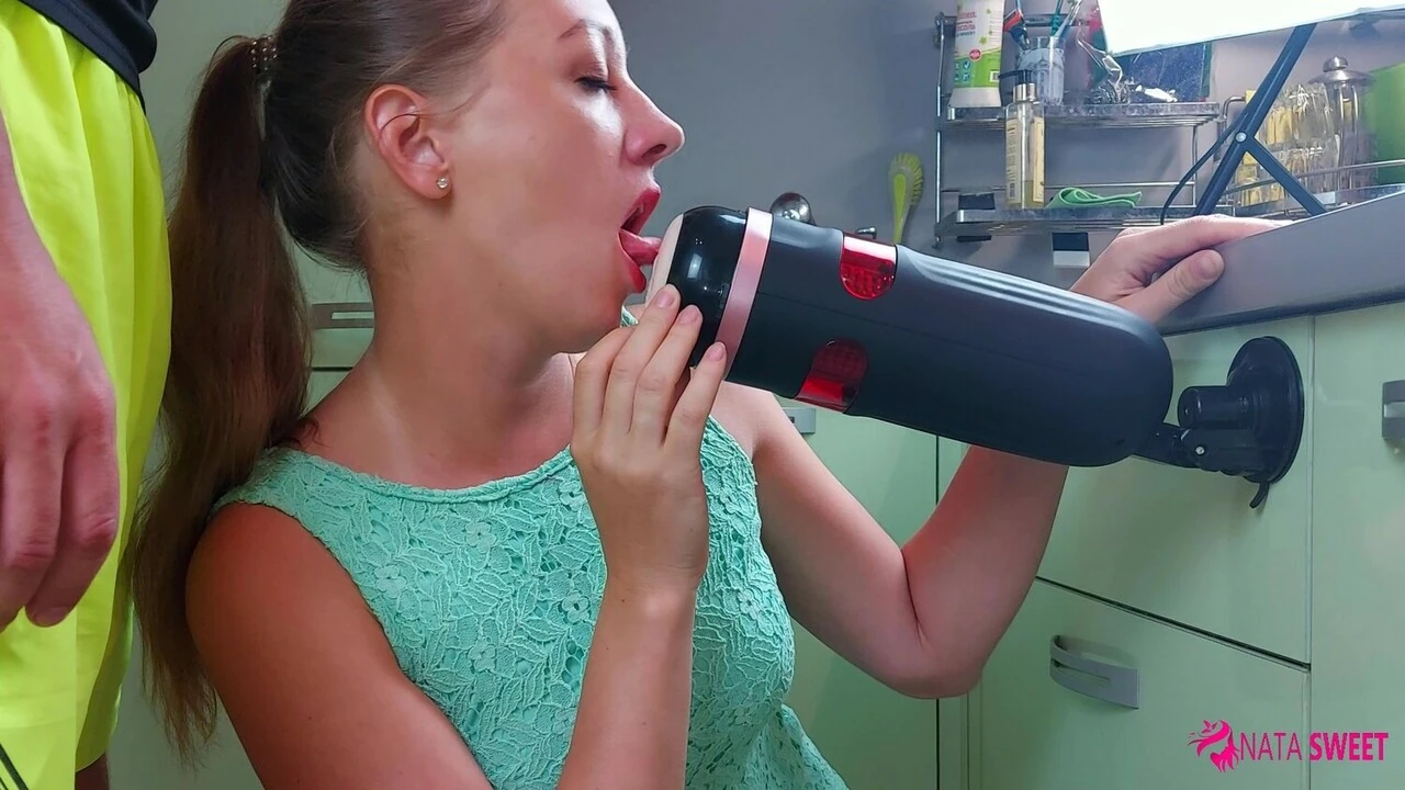 Girl try to simulate a threesome and test an amazing sex toy – male masturbator