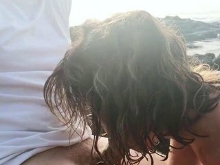 Risky Public Beach Blowjob – Big Cock, Amateur Teen