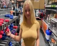 Kylie Shay Outdoor Masturbation