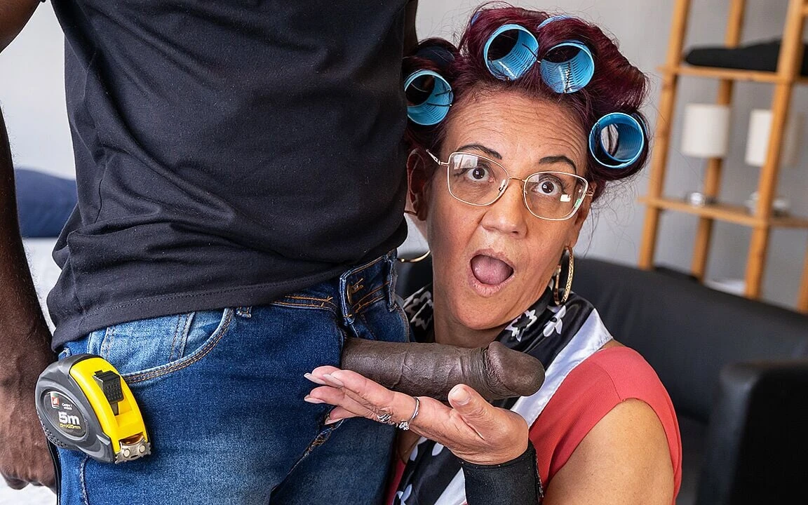 Mature Ass Rough Stretched by a BBC